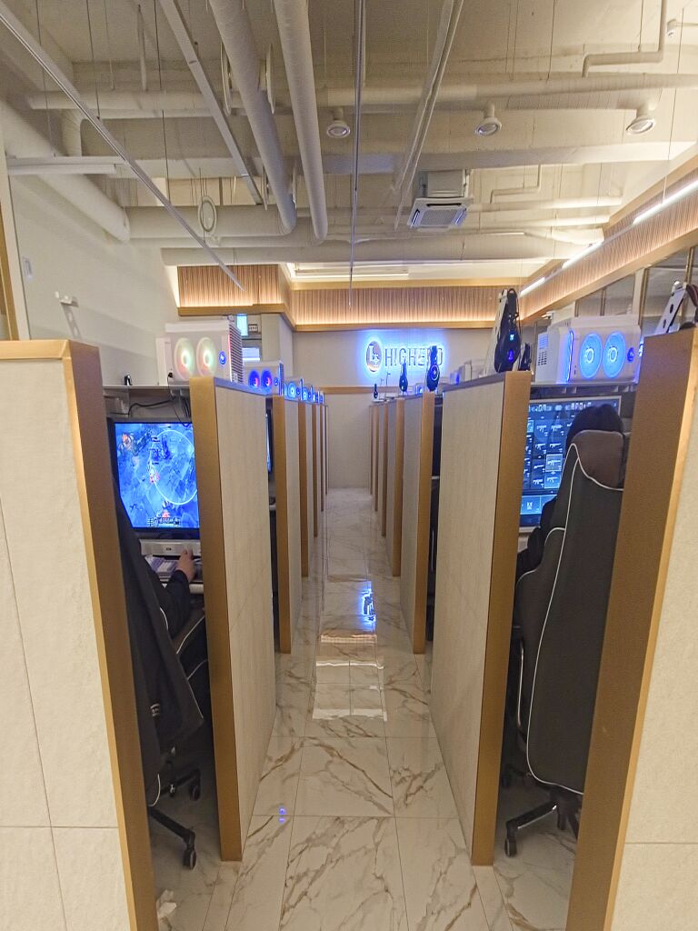 C지점 매장
